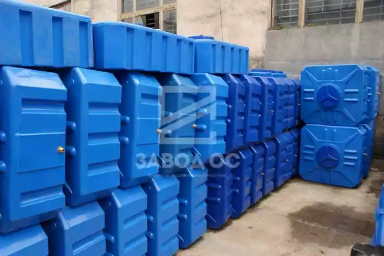 Емкость для воды пластиковая